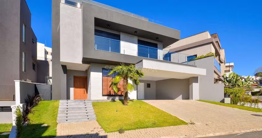 Casa moderna em condomínio