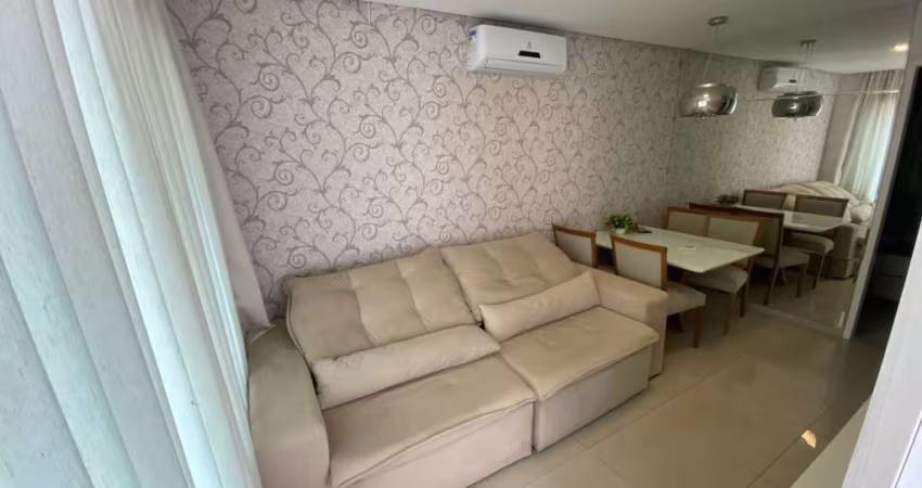 Casa Mobiliada no Viva Mais Avenida, 2 Quartos, Área Gourmet, Garagem Coberta, para Venda, em Feira de Santana, 190m².