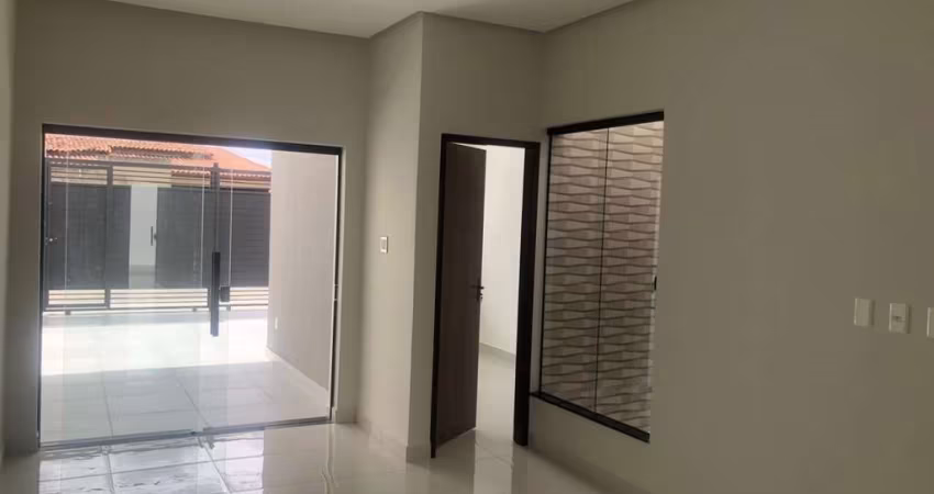 Casa residencial para Venda em rua pública, Conceição, Feira de Santana, 2 quartos, 1 suíte, 1 sala, 2 banheiros, 2 vagas, 125m² área total.