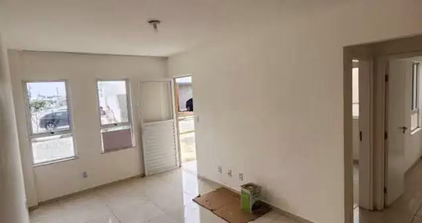 Casa residencial para Locação em condomínio fechado, Sim, Feira de Santana, 3 quartos, 1 suíte, 1 sala, 2 banheiros, 3 vagas, 100m² área total.