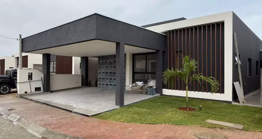 Casa residencial para locação em condominio fechado, sim, feira de santana, 3 suítes, 1 sala, 4 banheiros, 2 vagas, 200m² área total.