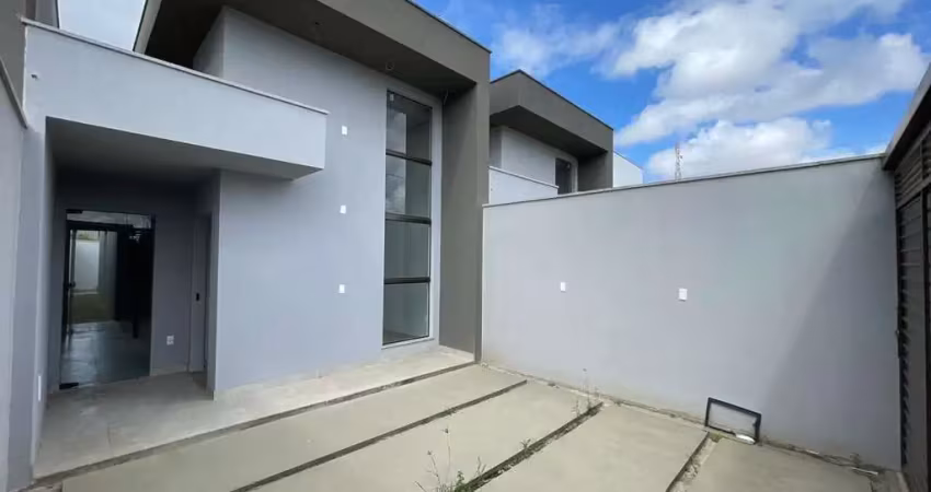 Casa residencial para venda em rua pública, sim, feira de santana, 3 quartos, 1 suíte, 1 sala, 2 banheiros, 1 vaga, 146 m² área total.