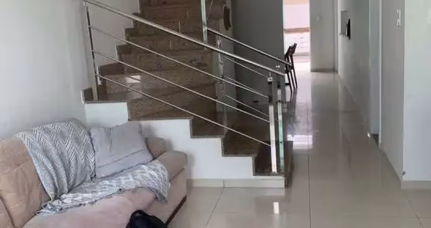 Casa residencial para venda em rua pública, sim, feira de santana, 3 suítes, 2 salas, 4 banheiros, 2 vagas, 153m² área total.