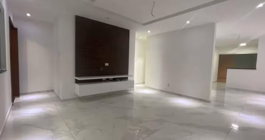 Casa no sim, 3 quartos, 1 suíte, área gourmet, garagem coberta, para locação, no condomínio viva mais master, em feira de santana