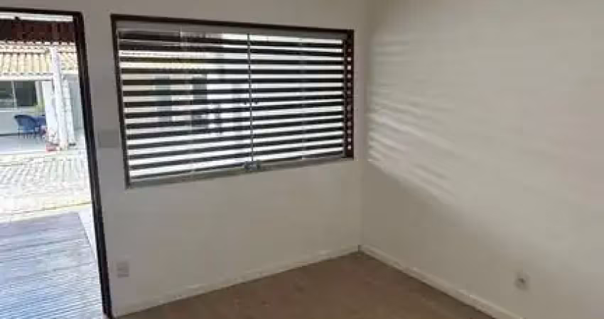 Casa residencial para locação em condomínio fechado, parque ipê, feira de santana, 3 quartos, 2 suítes, 1 sala, 3 banheiros, 2 vagas, 80m² área total.