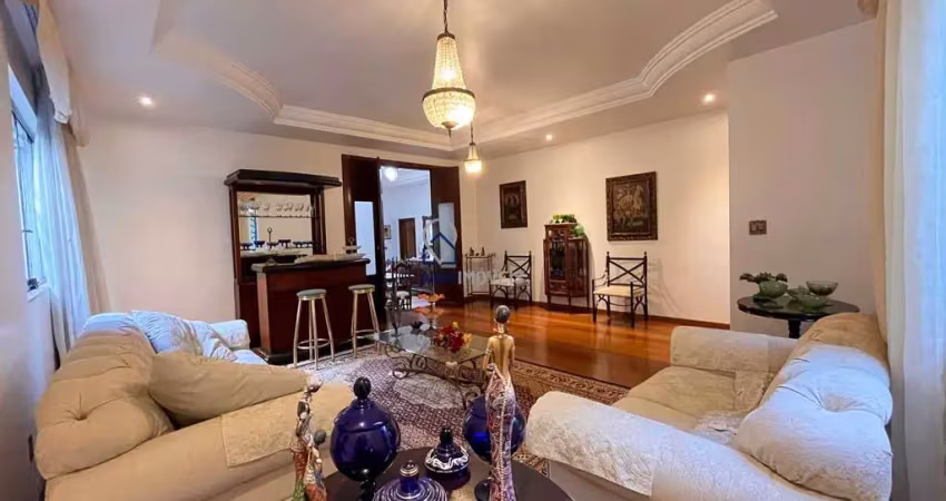 Casa com 4 quartos à venda na Rua Universo, 46, Santa Lúcia, Belo Horizonte