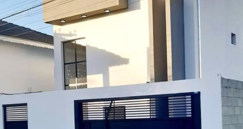 Casa nova- Vila Branca- Jacareí- 3 dormitórios- 1 suíte- 150m²