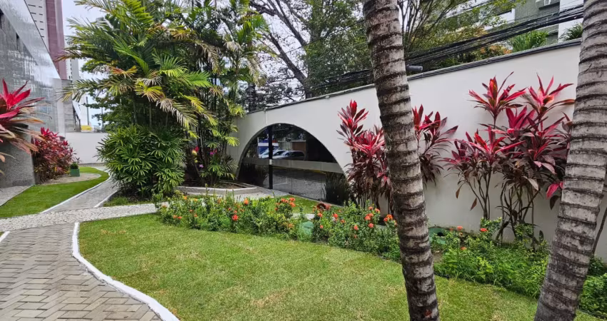 Excelente apartamento com ótima localização próximo ao shopping recife