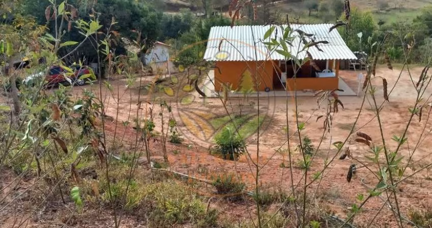 EXCELENTE SÍTIO EM PARAÍSOPOLIS DE 48.000 M² COM POMAR, RIACHO E PASTO! ST00091