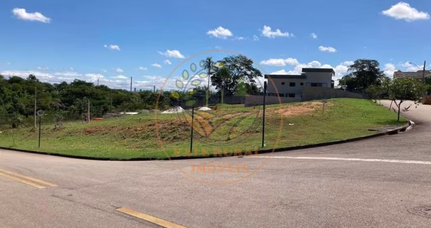 OPORTUNIDADE! ÓTIMO TERRENO DE ESQUINA COM 486 M²! ESTUDA PROPOSTA! TE00027