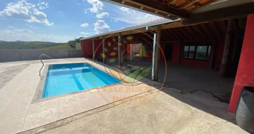 Excelente chácara na zona norte de sjc com piscina! ch00172