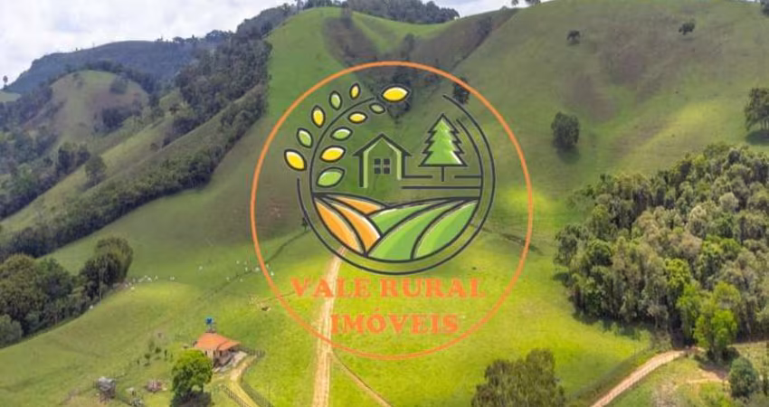 EXCELENTE FAZENDA DE 35 HECTARES NO SUL DE MINAS, APROPRIADA PARA PECUÁRIA E AGRICULTURA!  FA00039