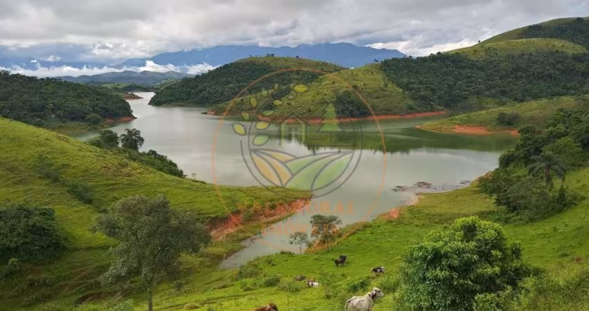 EXCELENTE FAZENDA COM 37 HECTARES EM RESENDE - RJ  FA00247