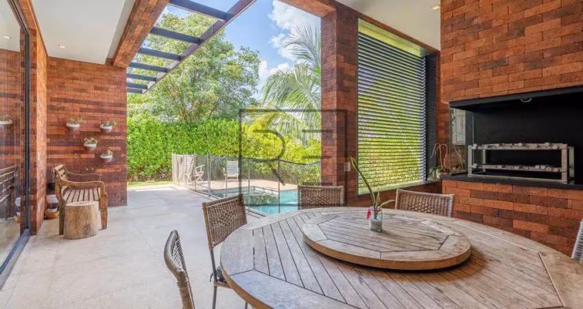 Casa à venda em campinas, loteamento parque dos alecrins, com 3 suítes, com 290 m²