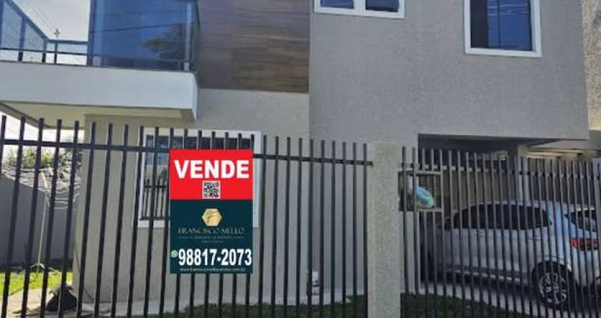Sobrado para Venda em Curitiba, Sítio Cercado, 3 dormitórios, 1 suíte, 3 banheiros, 2 vagas