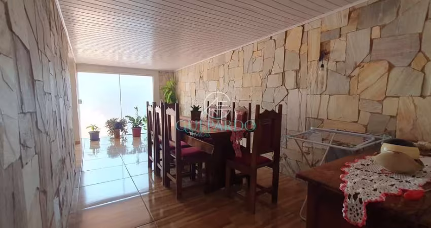 Sobrado Residencial ou Comercial à venda, zoneamento ZC4, com 4 dormitorios sendo 1 suite no Conjun