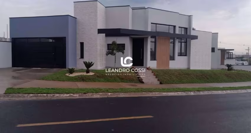 Casa à Venda no Condomínio Lagos D'Icaraí, Salto/SP