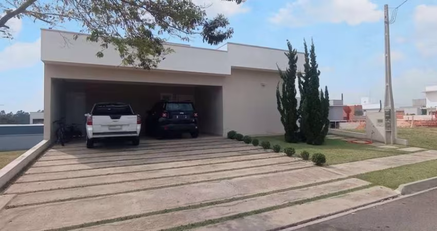Casa  à venda no Residencial Central Parque - Salto/SP.