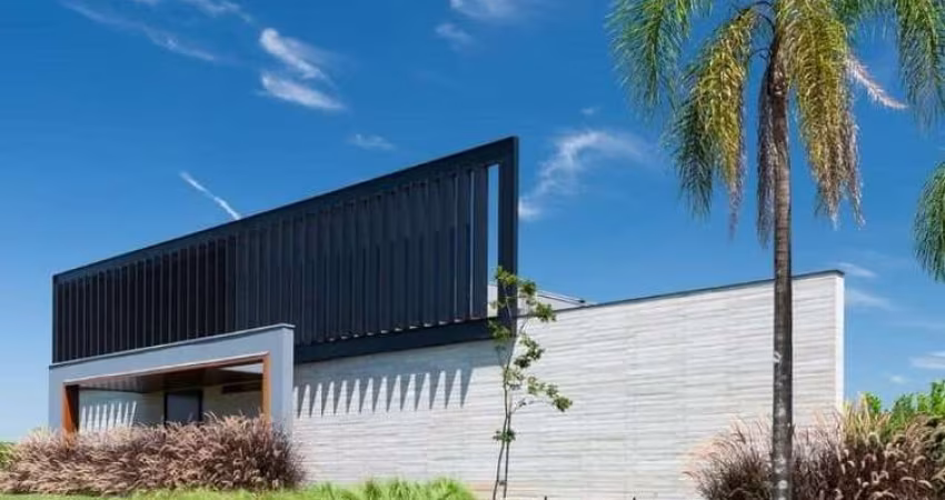 Casa à Venda no Condomínio Fazenda Alvorada - Porto Feliz/SP