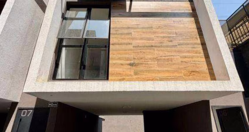 Casa com 2 suítes e 2 vagas à venda, 163 m² por R$ 1.719.000 - Campo Belo - São Paulo/SP