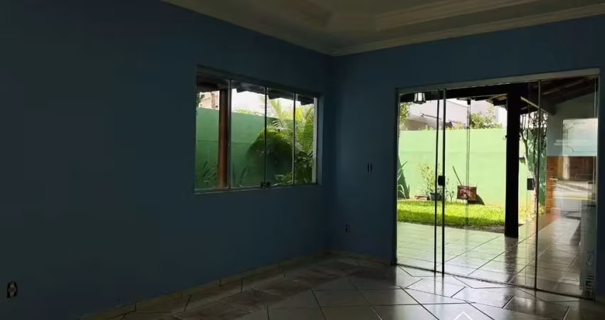 Casa em condomínio fechado com 3 quartos à venda na V 1, 2, Cidade Vera Cruz, Aparecida de Goiânia