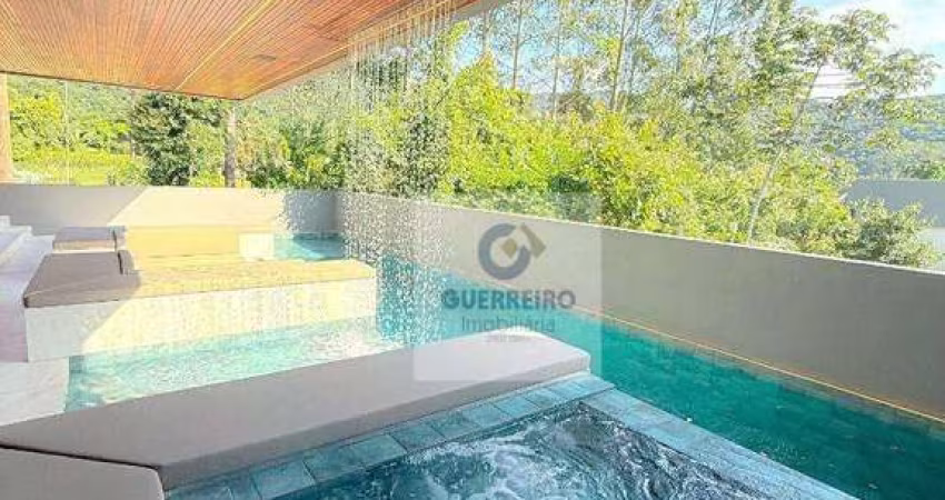 Casa com 3 suítes à venda, 426 m² por R$ 3.800.000 - Ressacada - Itajaí/SC