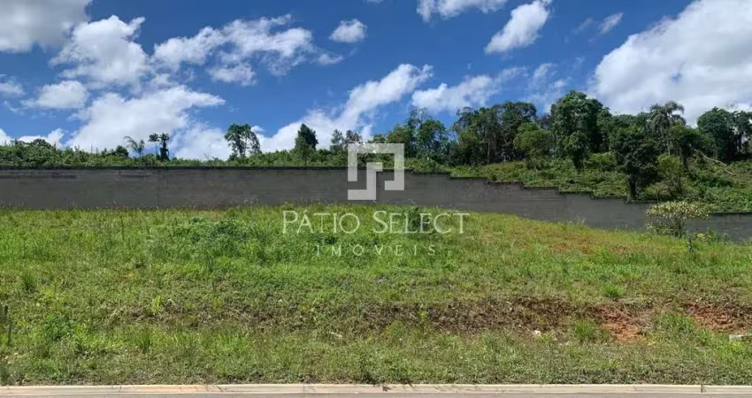 Terreno em condomínio no bairro butiatumirim em colombo/pr