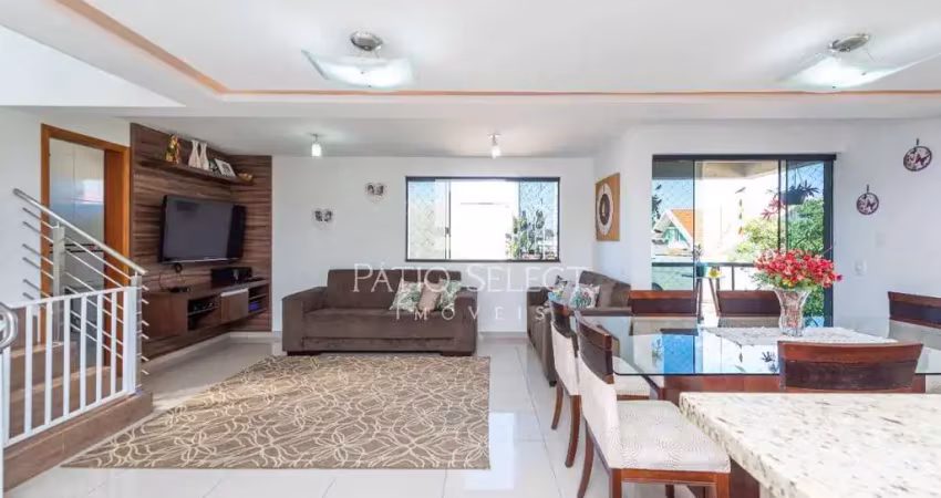 Casa em condomínio fechado no bairro Guaíra - Curitiba/PR