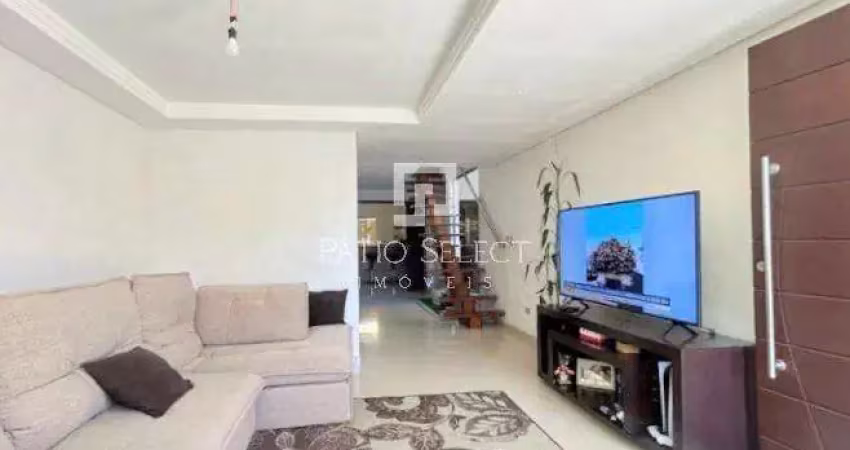 Casa em Condomínio, 3 Quartos, 1 Suíte, 2 Vagas de Garagem, Pinheirinho  - Curitiba/PR