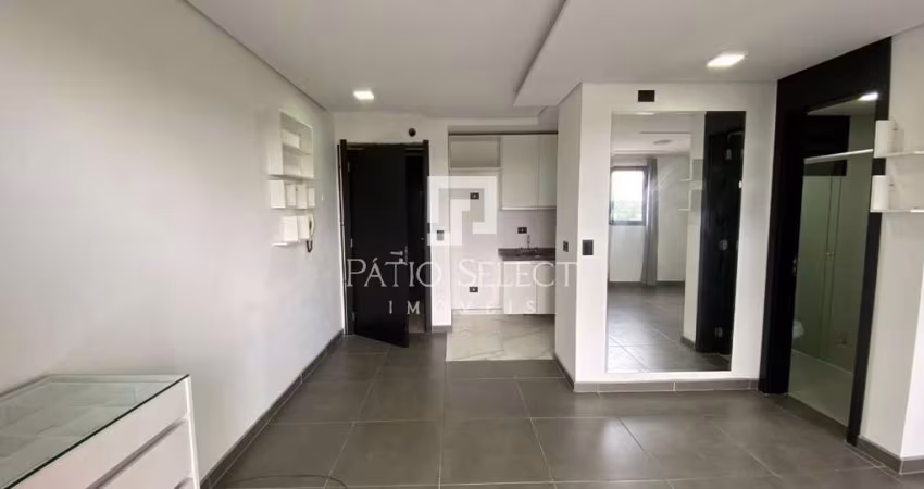 Studio próximo a PUC, sacada com churrasqueira e uma vaga de garagem - Rebouças, Curitba, PR