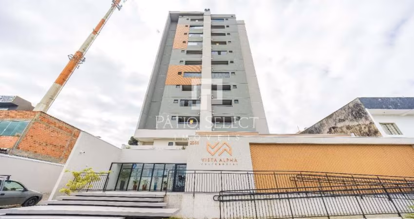 Apartamento com 2 Dormitórios, 1 Suíte, Sacada com Churrasqueira, 1 Vaga de Garagem.