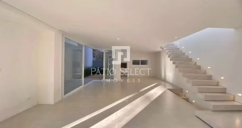Casa com 230 m², 3 quartos sendo 1 suíte à venda no bairro campo comprido.