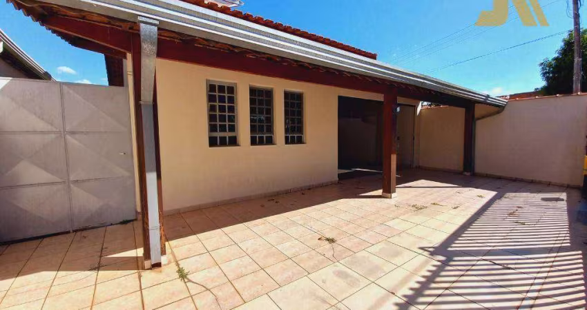 Casa com 3 dormitórios à venda, 131 m² por R$ 490.000,00 - Dom Bosco - Jaguariúna/SP