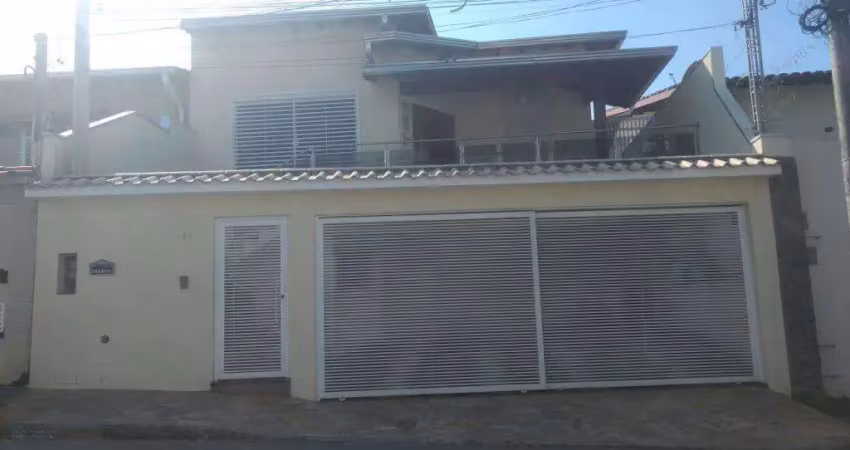 Casa à venda em jaguariúna, centro, com 4 quartos, com 280 m²