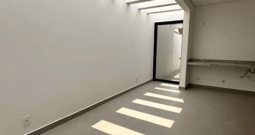 Casa à venda em jaguariúna, jardim laranjeiras, com 3 quartos, com 87.5 m²