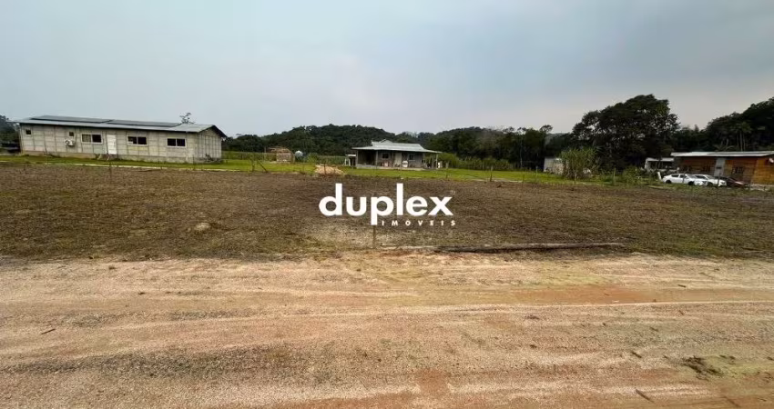 TERRENO COM 210,00 M² NA VARGINHA EM SANTO AMARO DA IMPERATRIZ