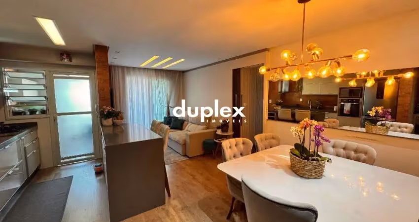 Apartamento 3 dormitórios sendo 1 suíte, semimobiliado e 1 vaga em barreiros