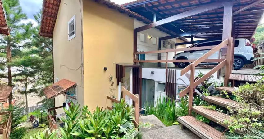 Casa de condomínio com 2 quartos, 90m², à venda em teresópolis, bom retiro