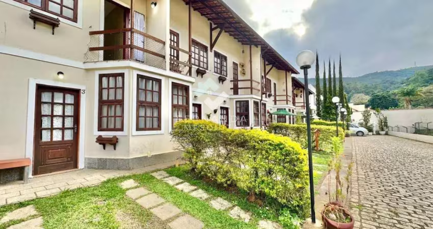 Casa de condomínio mobiliada com 2 quartos no parque imbuí - teresópolis