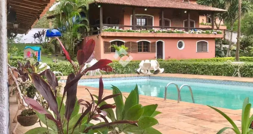 Casa à venda em teresópolis, colônia alpina, com 5 quartos, 600,00m²