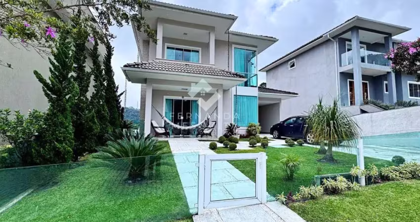 Casa de condomínio com vista para mulher de pedra à venda em teresópolis – 4 quartos, piscina e gourmet