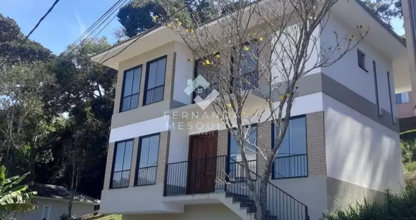 Casa de condomínio à venda com 4 quartos em vargem grande, teresópolis/rj – 127m²