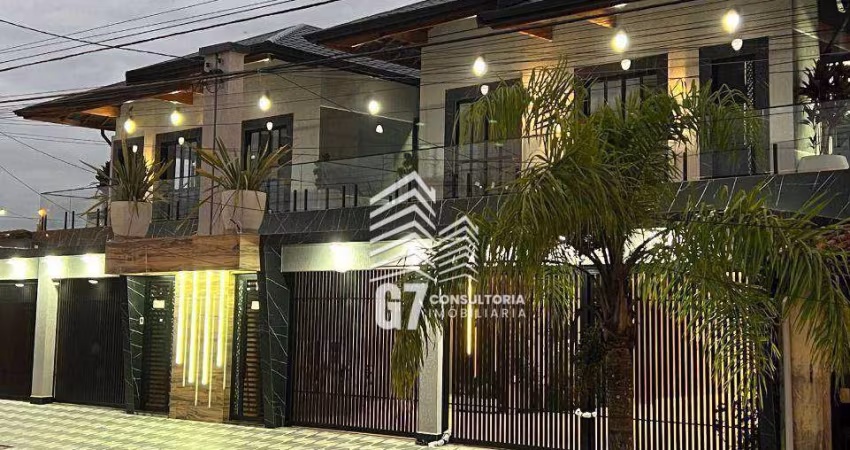 SOBRADO EM CONDOMINIO FECHADO COM PISCINA