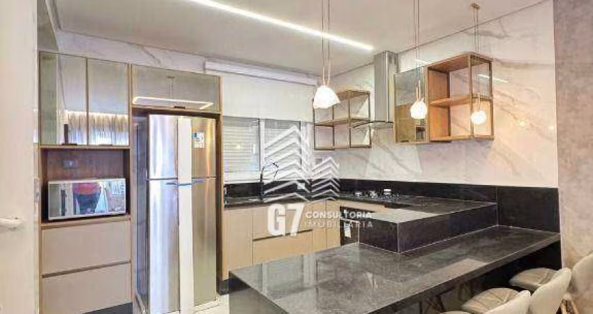 TRIPLEX COM 2 SUÍTES - MOBILIADO E DECORADO EM PRAIA GRANDE - GUILHERMINA