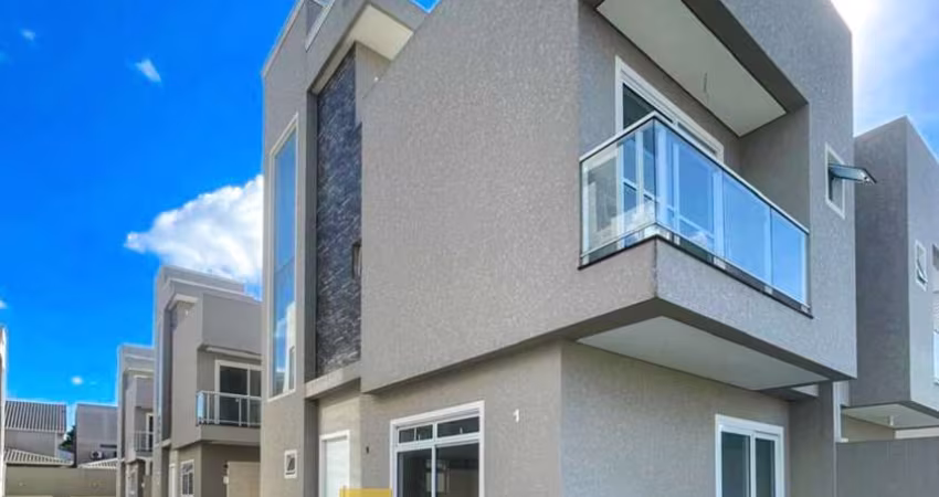 Imperdível: Casa em Condomínio à venda em Curitiba-PR, Bairro Alto, 3 quartos, 1 suíte, 1 sala, 3 banheiros, 2 vagas, 115,28m²!