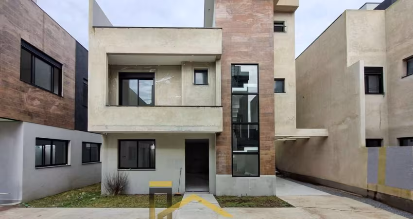 Imperdível oportunidade: Casa em condomínio de alto padrão com 3 quartos e 1 suíte no Uberaba, Curitiba-PR