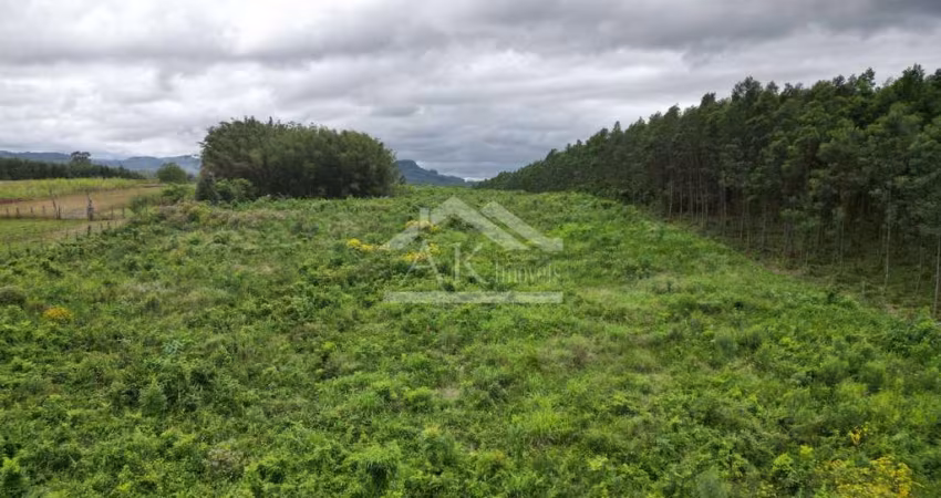 Área de terra com ótimo aproveitamento à venda na cidade de Presidente Lucena