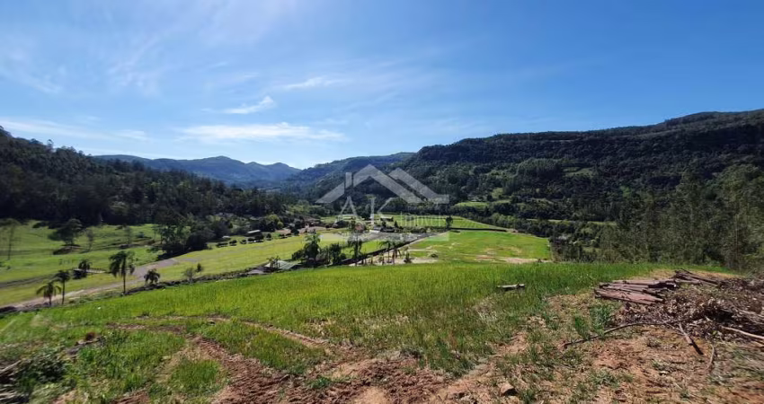 Área de terras com linda vista à venda em Picada Café, na Serra Gaúcha
