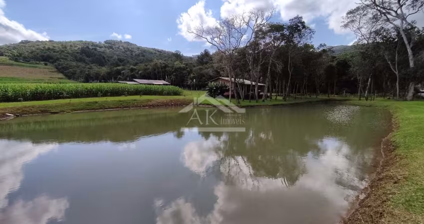 Chácara com açude e vista à venda na zona rural de Dois Irmãos