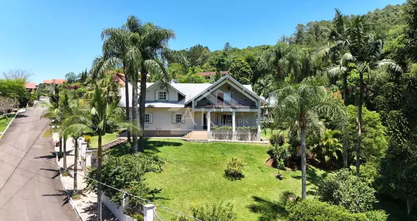 Casa incrível à venda em picada café na serra gaúcha!